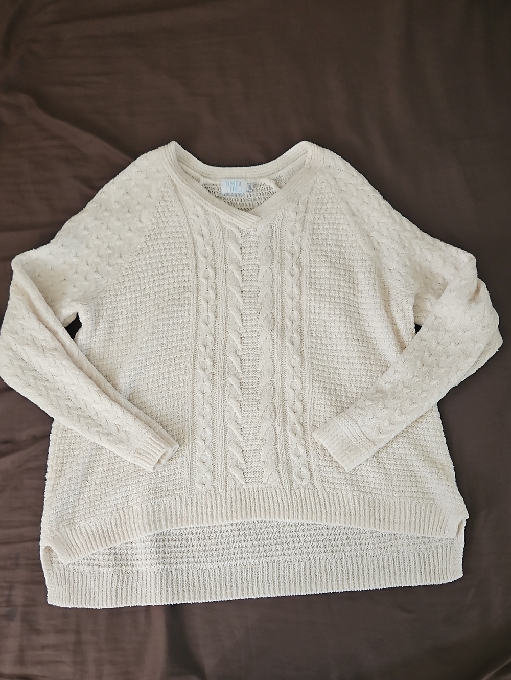 Time and Tru Cream Cable V-Neck Sweater